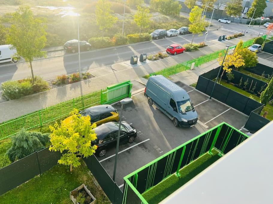 Harmonieux/Bezannes/Pkg Prive Apartment Exterior photo
